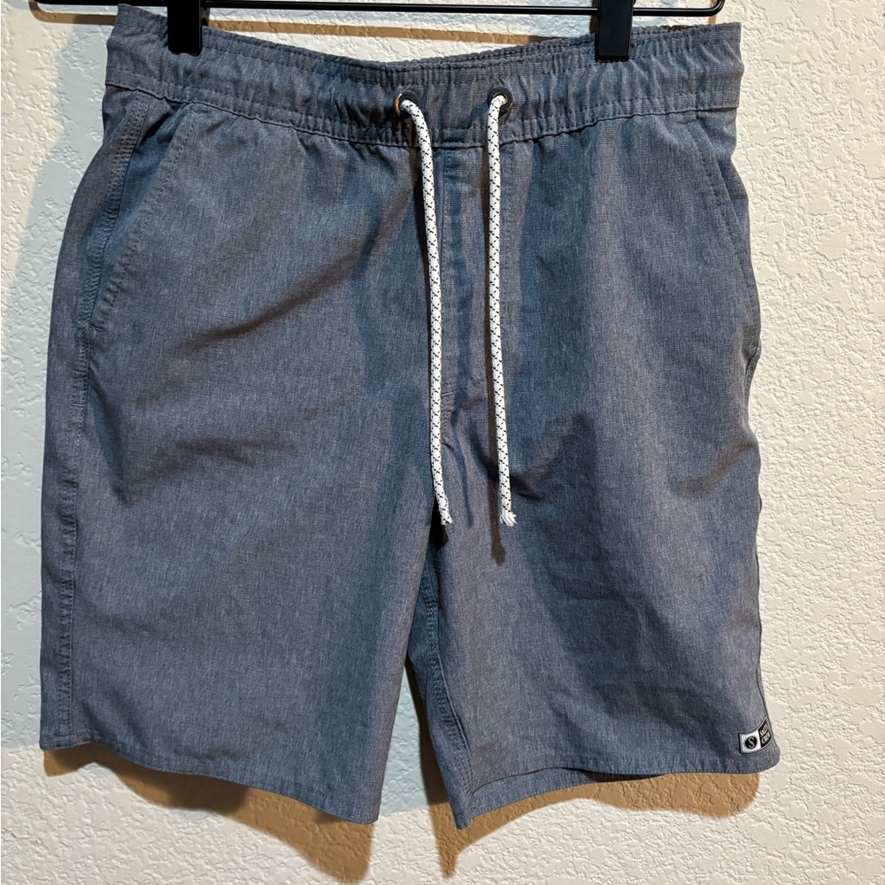 Salty Crew Boys Board Shorts Size Medium